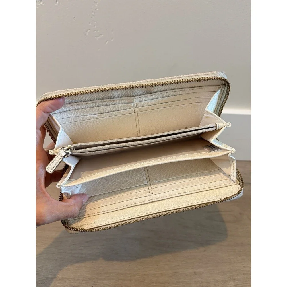COACH F54630 IMDQC ACCORDION ZIP WALLET IN SIGNATURE CANVAS